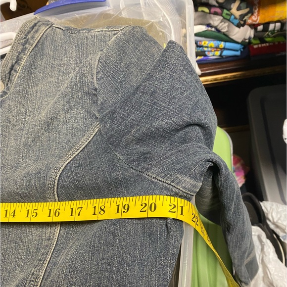 🔥🔥Women’s mid length Denim Jacket - Picture 4 of 4
